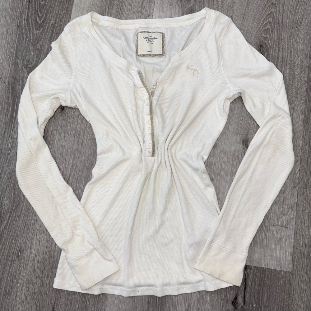 Abercrombie & Fitch Henley
